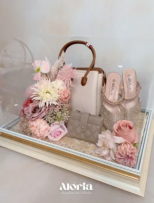 Classic Gold Tray
